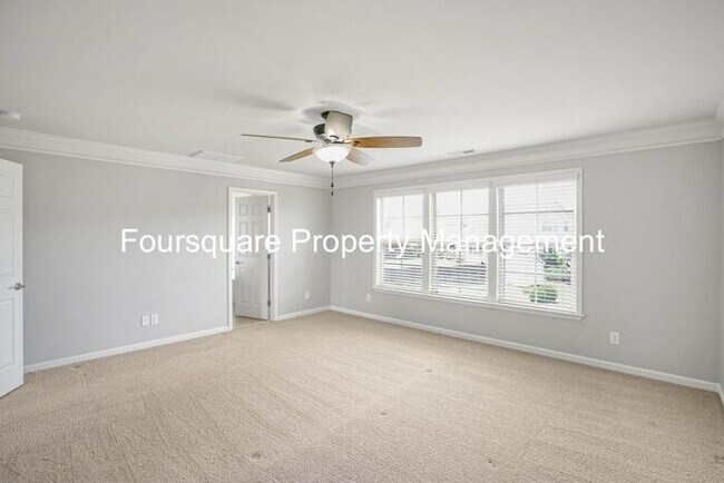 Building Photo - Inviting 3-Bed Single-Family Home with Bonus Room, Fenced Backyard & 2-Car Garage – Holly Springs