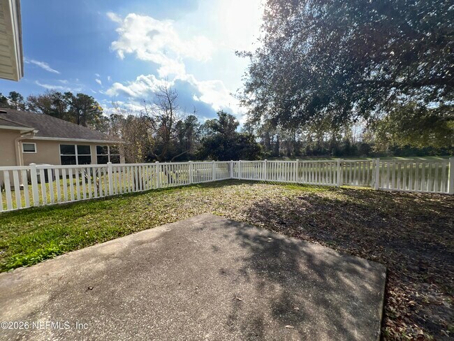 Building Photo - 395 Candlebark Dr