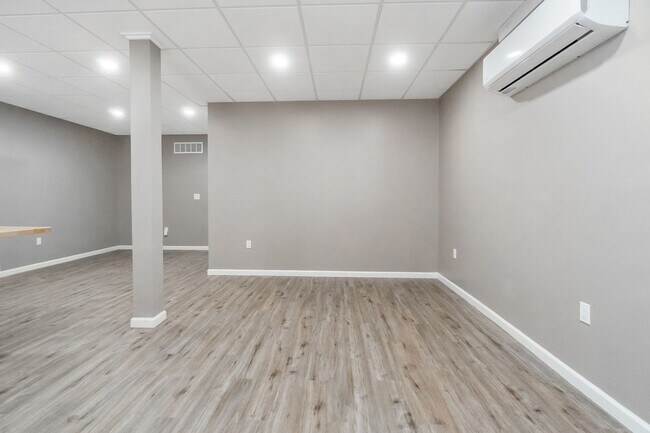 Building Photo - 2269 Pennsylvania Ave