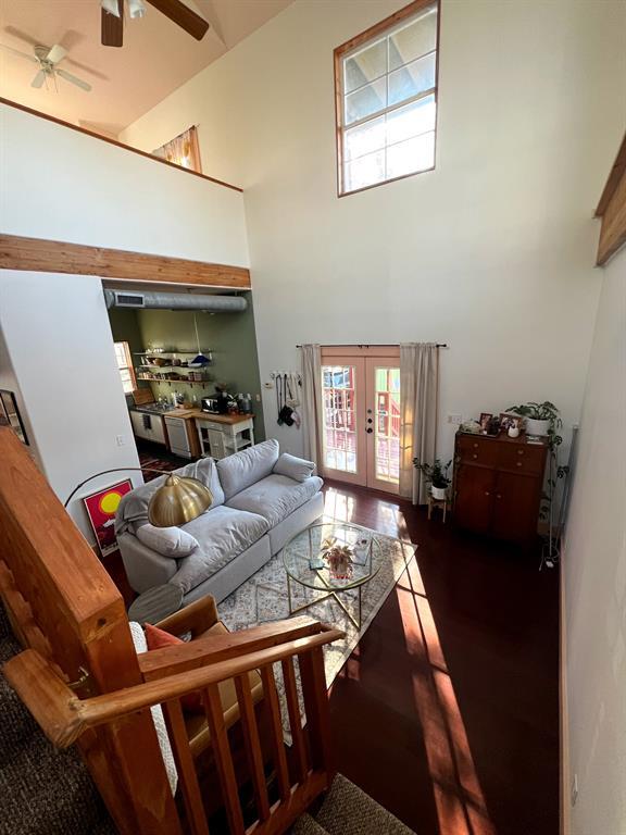 Building Photo - 1603 Cedar Ave