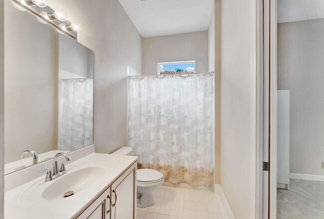 Building Photo - 8345 Pine Cay