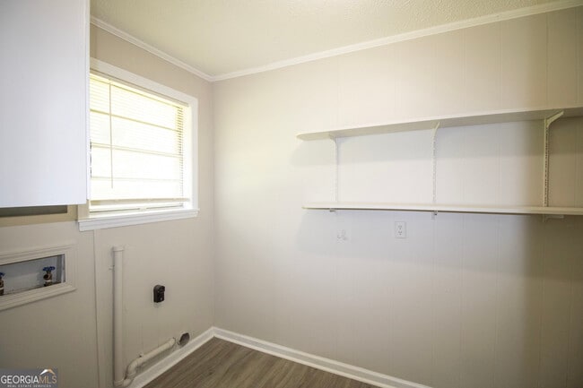 Building Photo - 217 Allenwood Dr