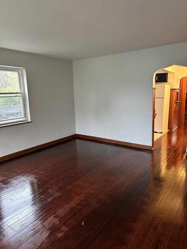 Building Photo - 3029 Boudinot