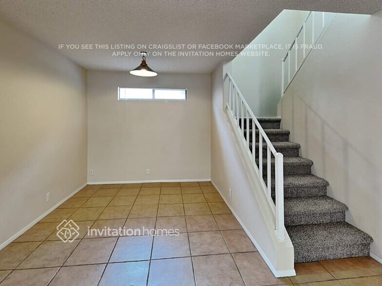 Building Photo - 3733 W Waltann Ln