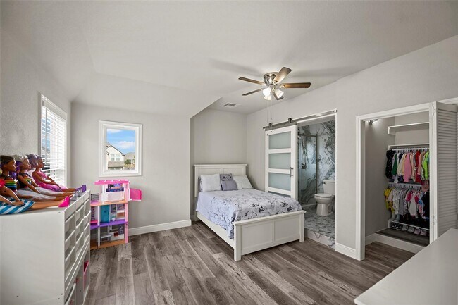 Building Photo - 2110 Artic Loon Dr