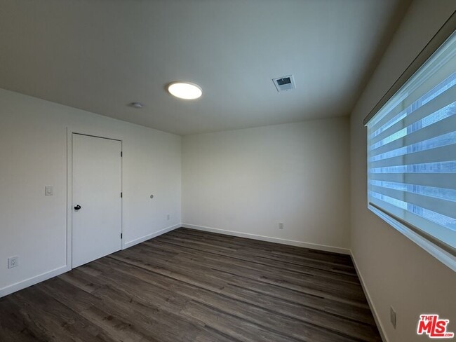 Building Photo - 1732 W 169th Pl