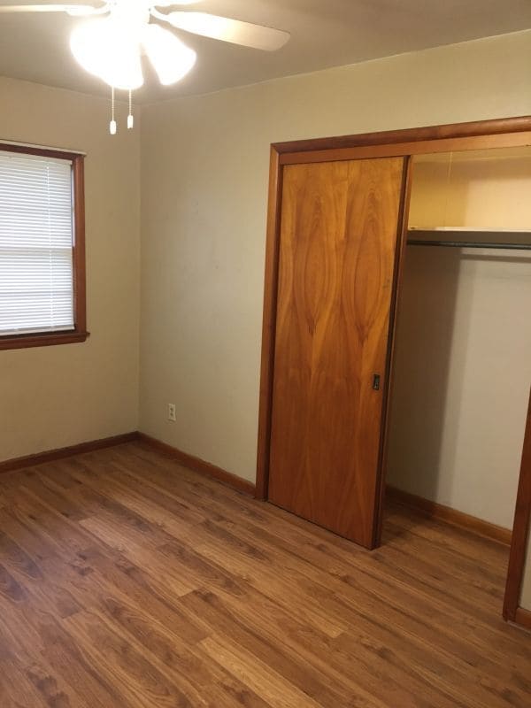 Master Bed Closet - 139 6th Ave SW