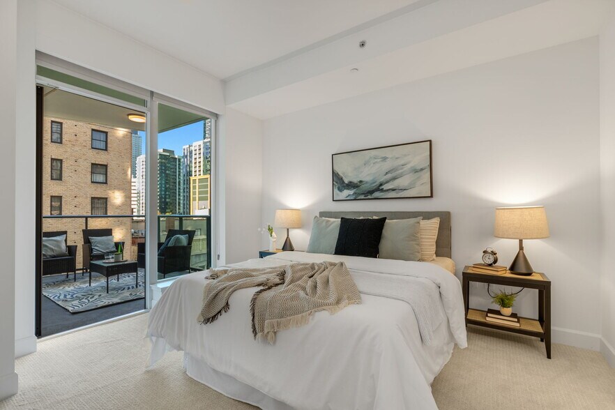 Building Photo - 1920 4th Ave