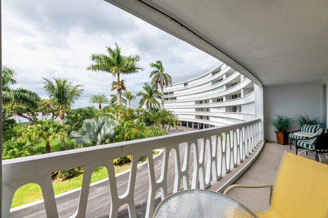 Building Photo - 2505 S Ocean Blvd