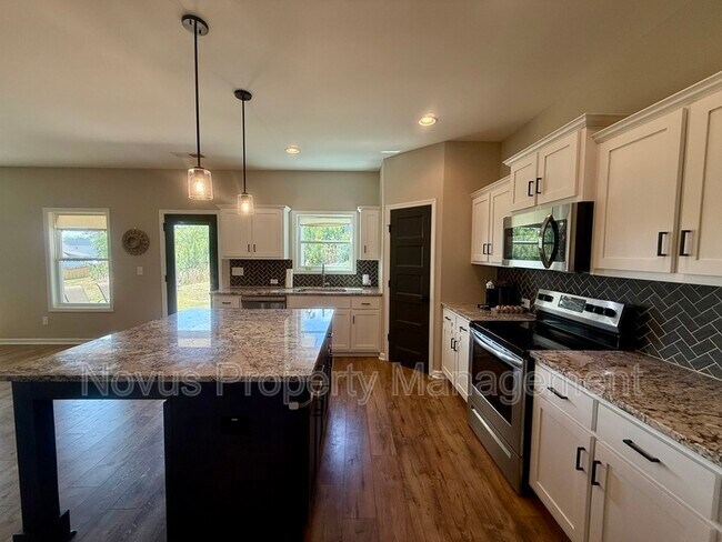 Building Photo - 148 Cedar Pk Wy