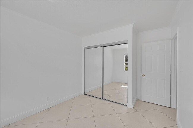 Building Photo - 12244 Royal Palm Blvd