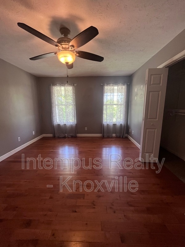 Building Photo - 7728 Chapel Bend Dr