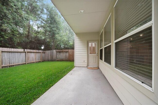 Building Photo - 130 W Burberry Cir