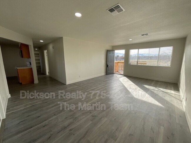 Building Photo - 1090 Barstow St