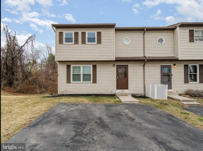 Building Photo - 2722 Buxton Ct