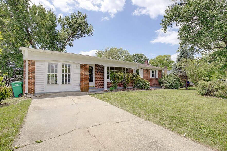 Building Photo - 6417 Kaine Dr
