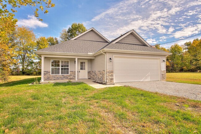 Primary Photo - 178 Sitting Bull Dr