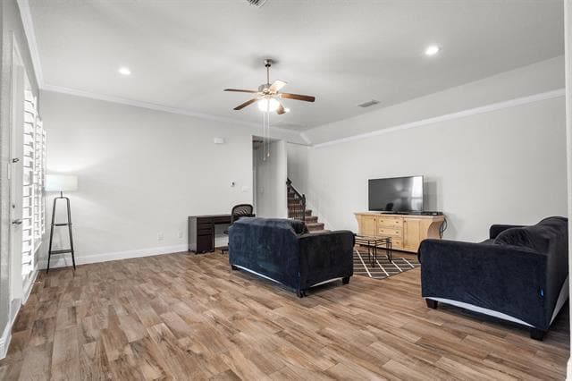 Building Photo - 840 Parkside Dr