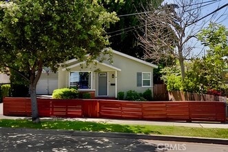 Building Photo - 3131 Livonia Ave