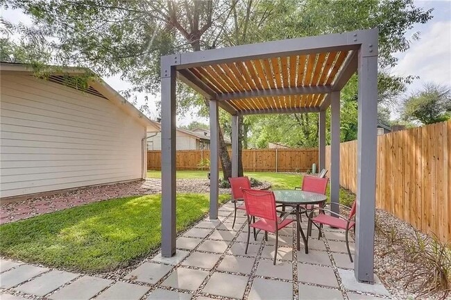 Building Photo - 4506 Franklin Park Dr