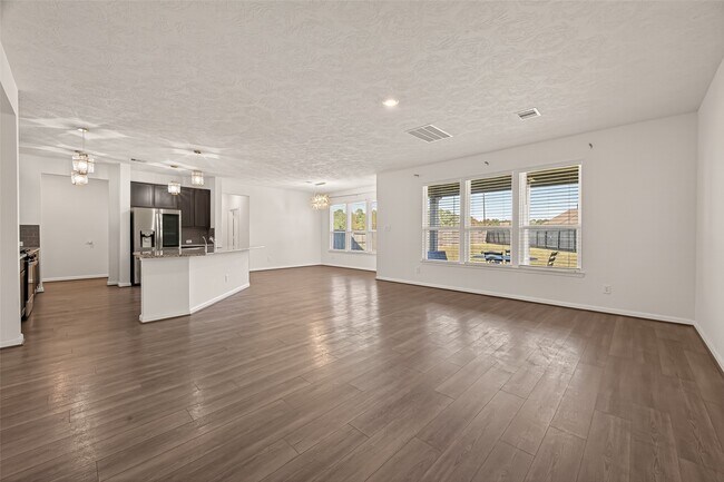 Building Photo - 15610 Birchdale Dr