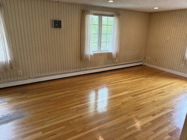 Building Photo - 78 Rosewood Dr