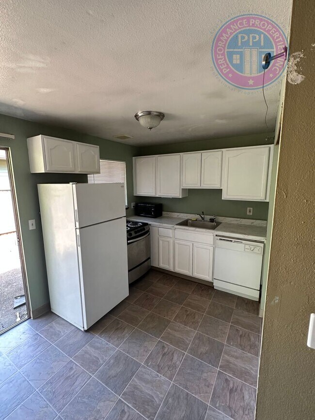 Building Photo - odo7401