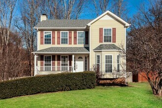 Building Photo - Great 3 Bedroom Home in Clarksville, TN