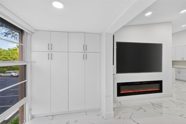 Building Photo - 4730 NW 102nd Ave