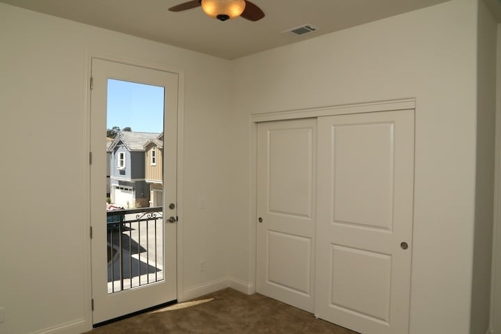 Building Photo - 321 Oak Hill Rd