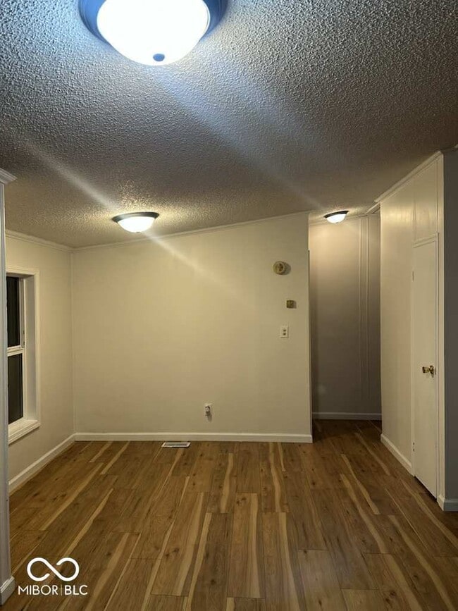 Building Photo - 9318 Elmtree Ct