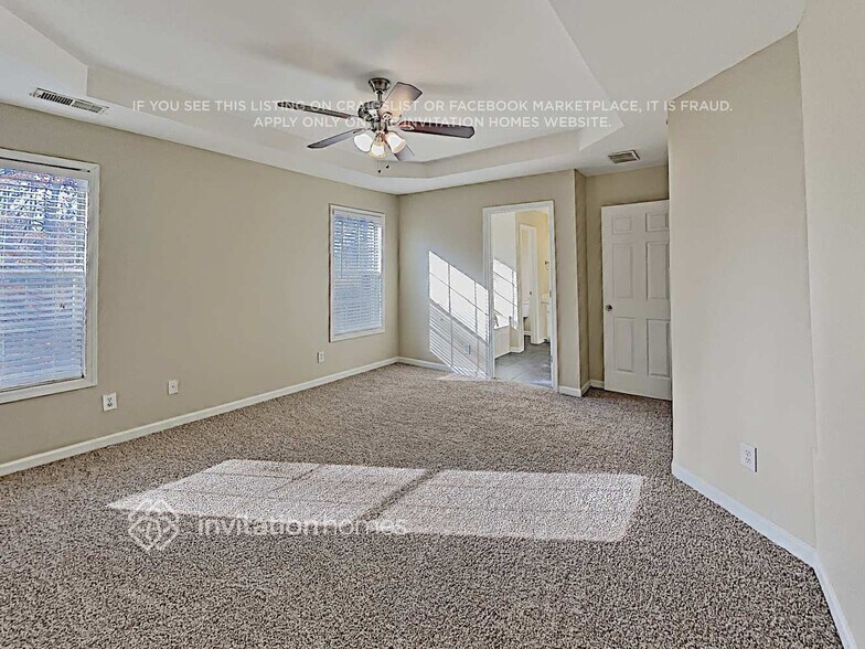 Building Photo - 2046 Arbor Forest Dr SW