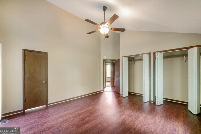 Building Photo - 4690 Balley Shannon Dr