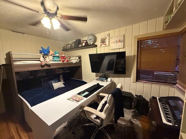 3rd Bedroom - 1420 W Sandpiper Cir