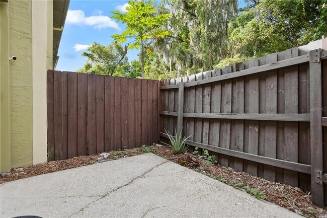 Building Photo - 7337 Cedar Creek Ct