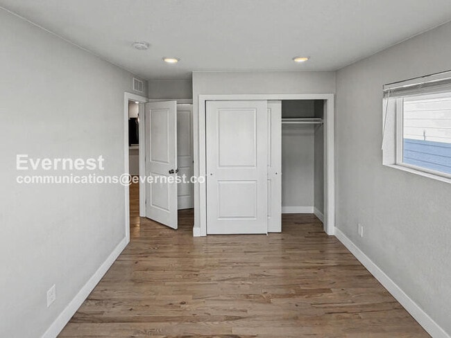 Building Photo - 3875 S Bannock St