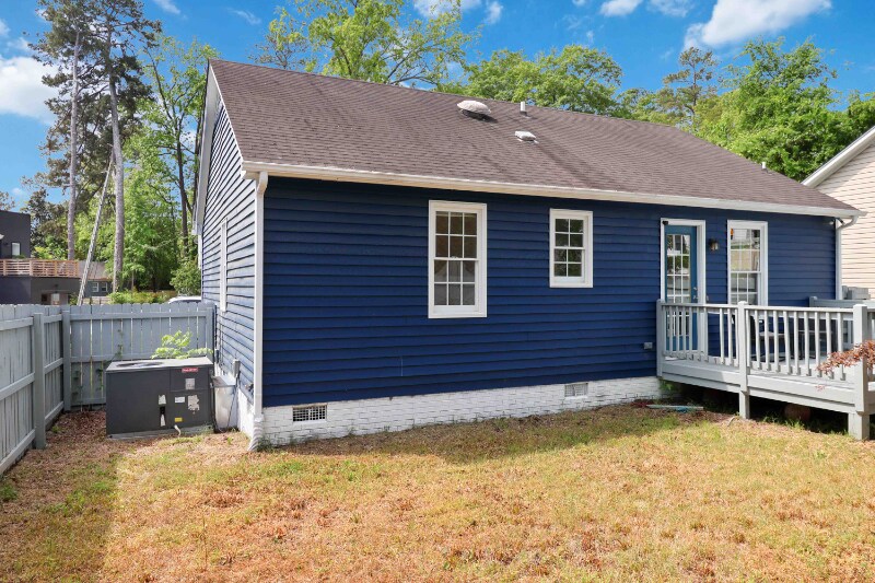 Building Photo - 1508 Malta Ave