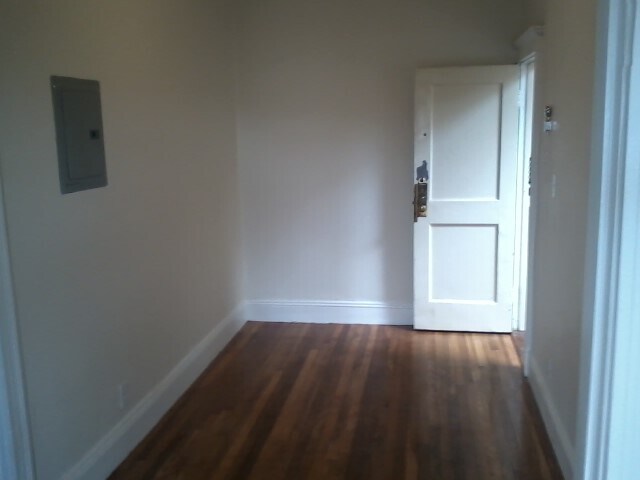 Building Photo - 23 Egremont Rd