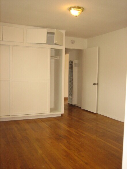 Building Photo - 632 Plumer St