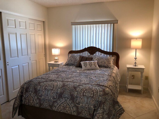 Building Photo - 1808 Leisure World