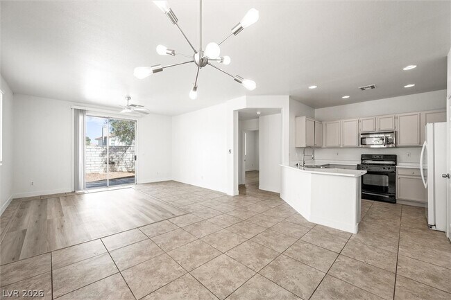 Building Photo - 5618 Indian Springs St