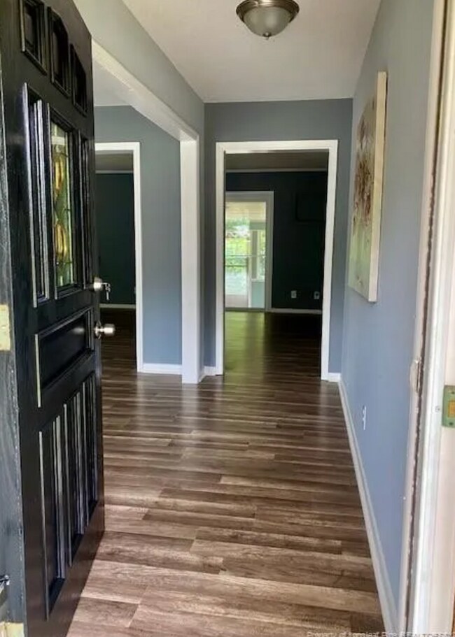 Building Photo - Cozy Ranch Home w/ Enclosed Sunroom, Fully...