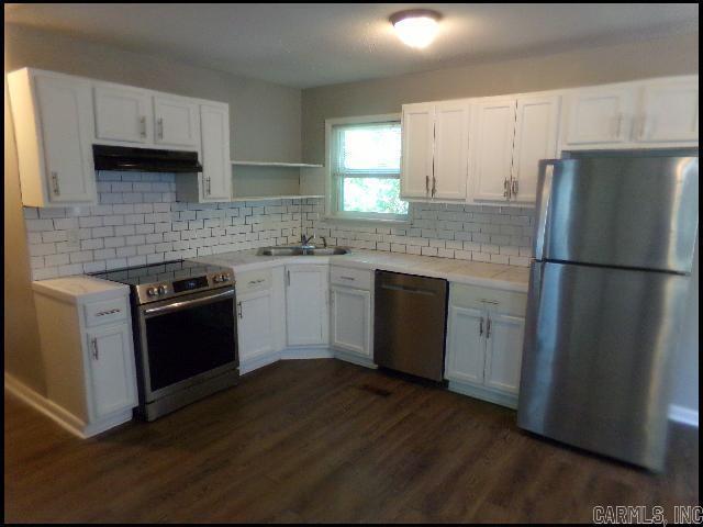 Building Photo - 7410 Valley Dr