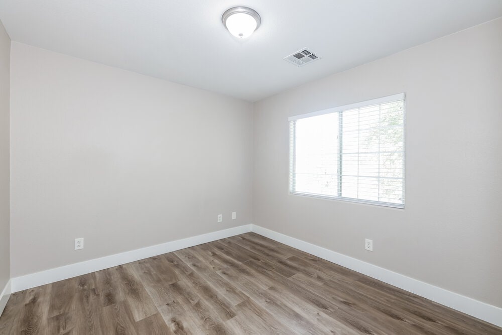 Building Photo - 1743 Dark Wolf Ave