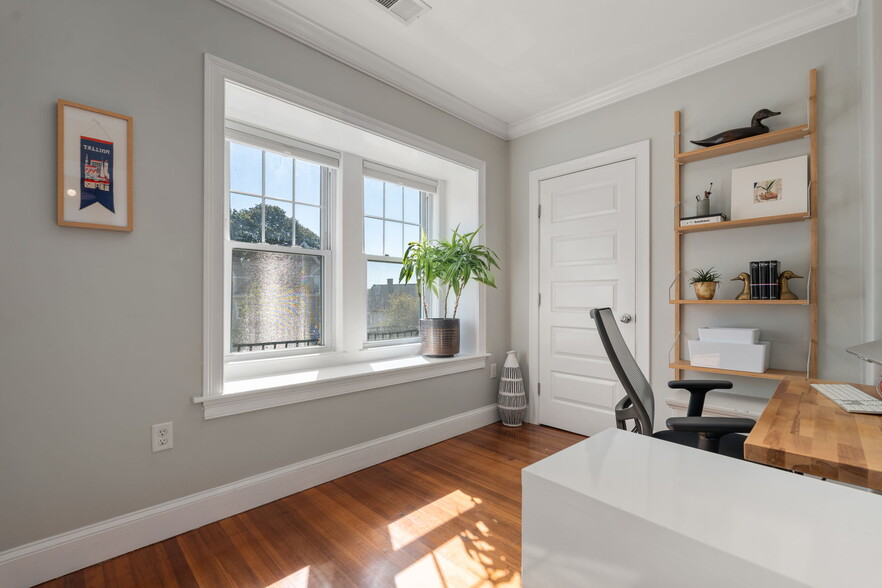 Building Photo - 22 S Walter St