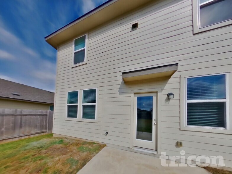 Building Photo - 3504 Gooseneck LN