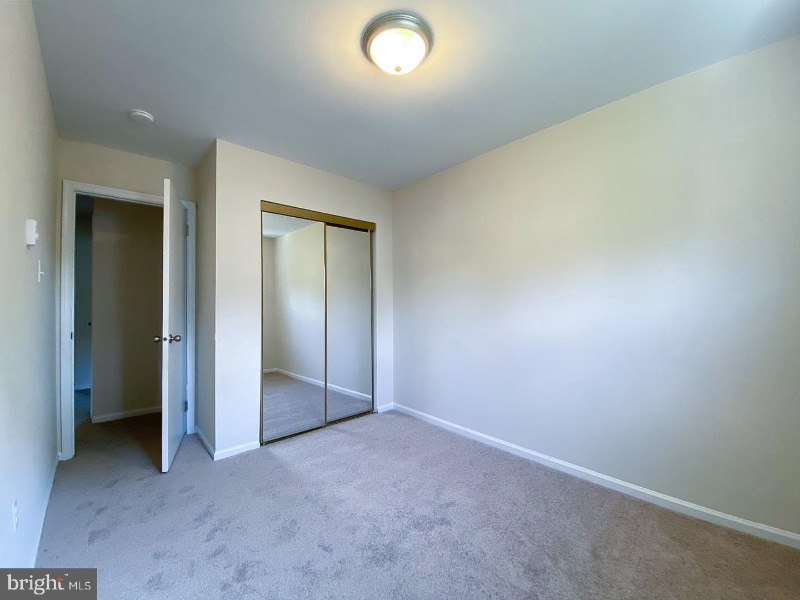 Building Photo - 366 Bala Terrace E