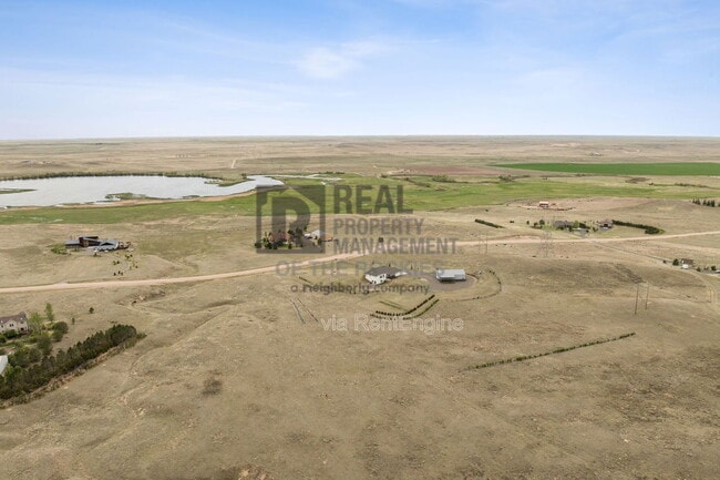 Building Photo - 3348 Hales Ranch Rd