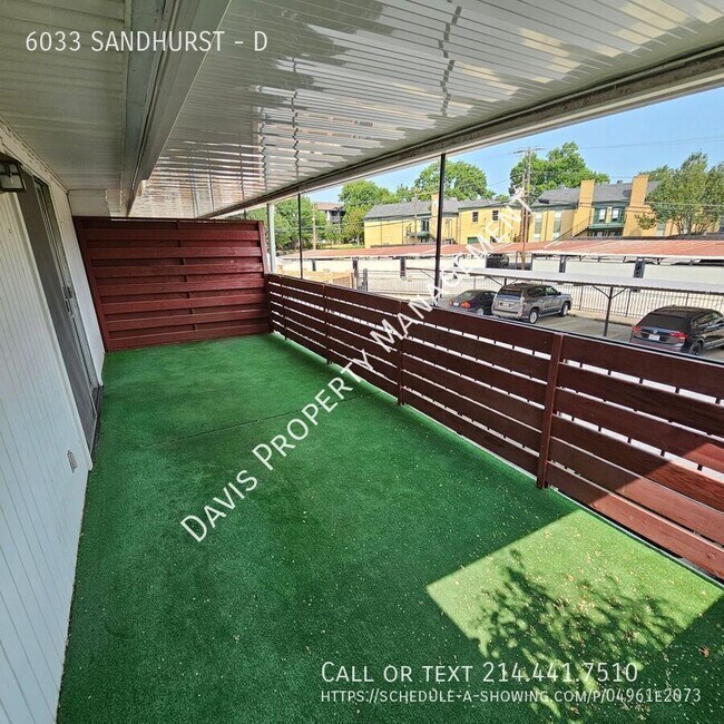 Building Photo - 6033 SANDHURST-D