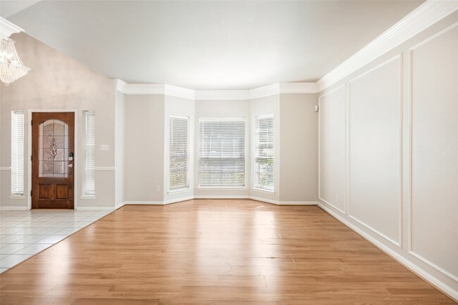Building Photo - 3410 Santa Isabel Ct